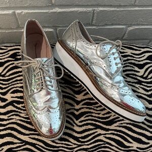 Silver Shiny Oxford Shoes - Shelly’s London